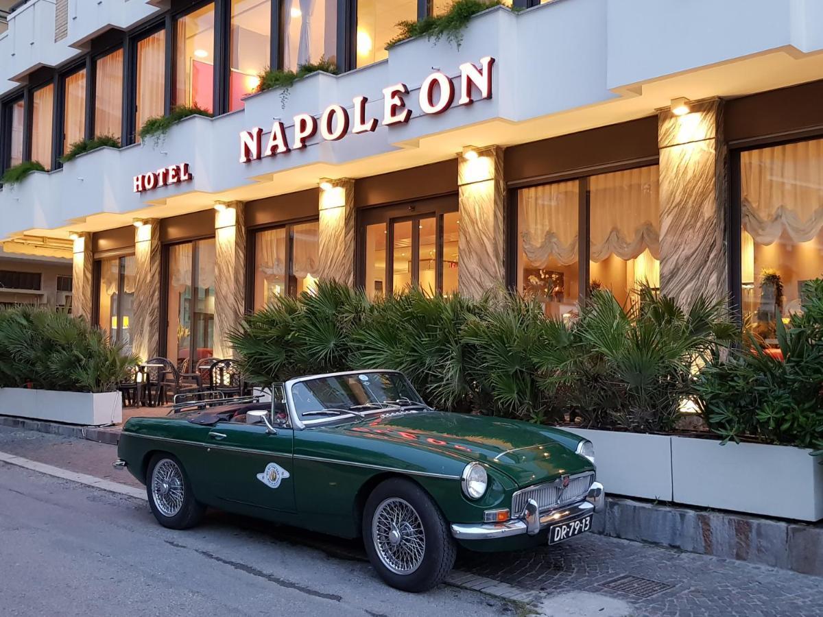 Hotel Napoleon Gabicce Mare Exterior foto